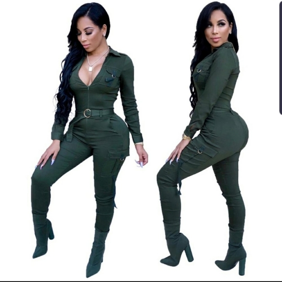 RESTOCKED ONE PIECE BODYCON LONG SLEEVE JUMPSUIT - Picture 2 of 3